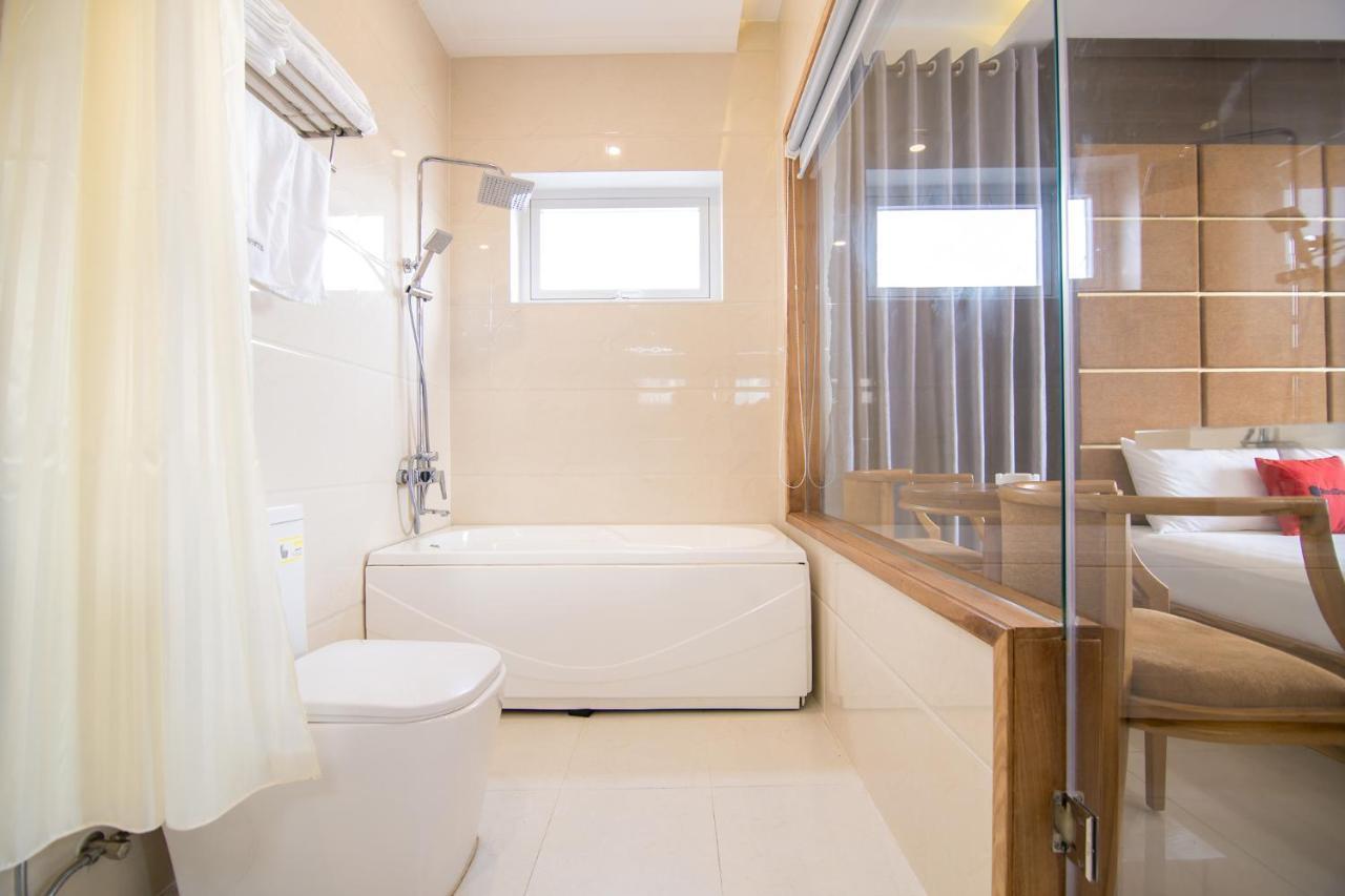 Reddoorz Plus Near Lotte Mart Cong Hoa Ho Chi Minh Zewnętrze zdjęcie